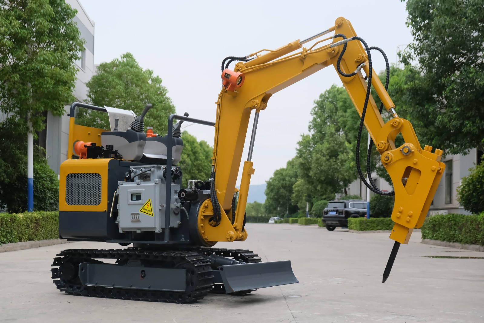 MWD2/0.12L hydraulic excavator for coal mines / 2