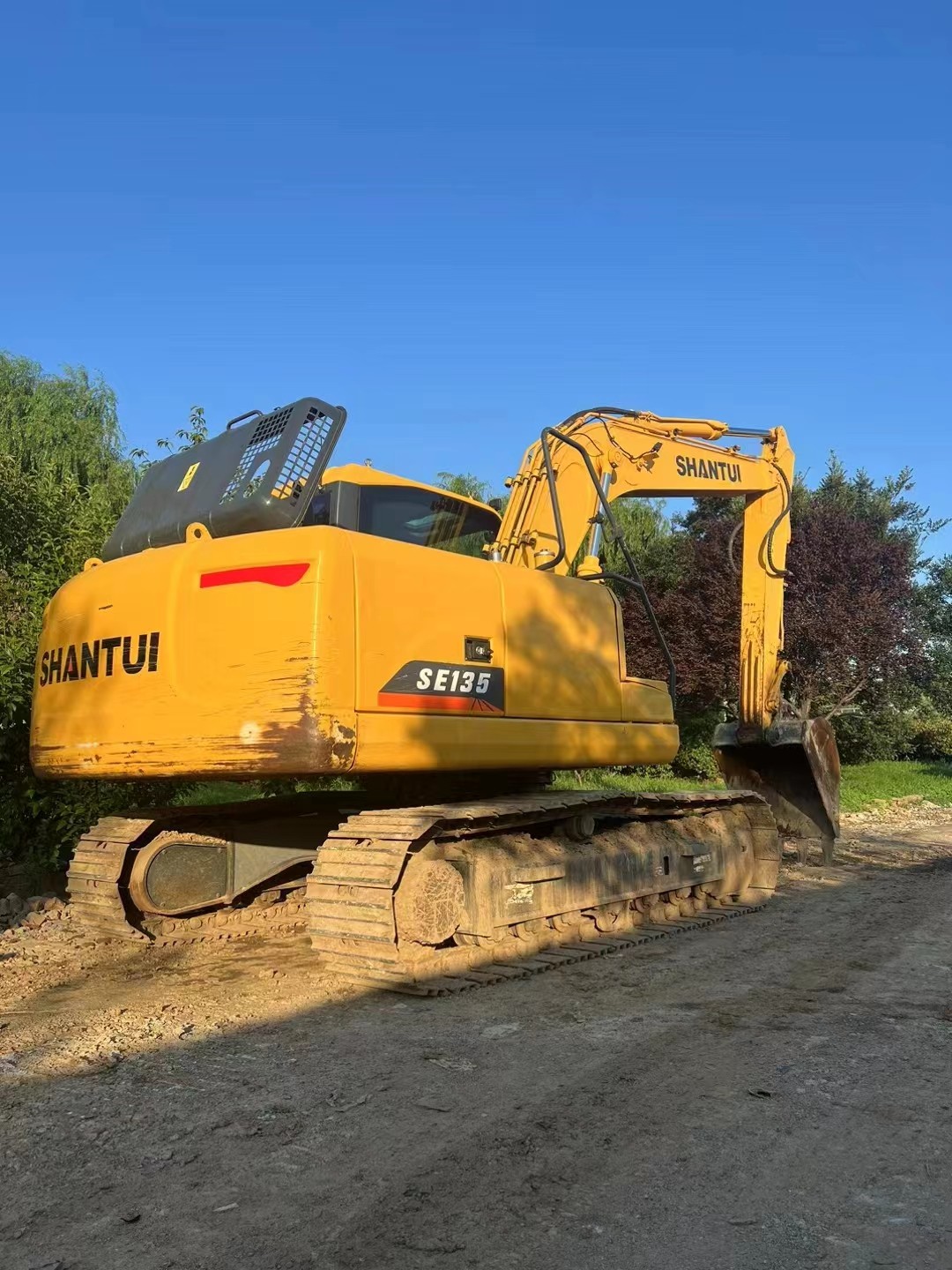 Second-hand excavator produced in 2021,SHANTUI  SE135 13-ton crawler excavator / 2