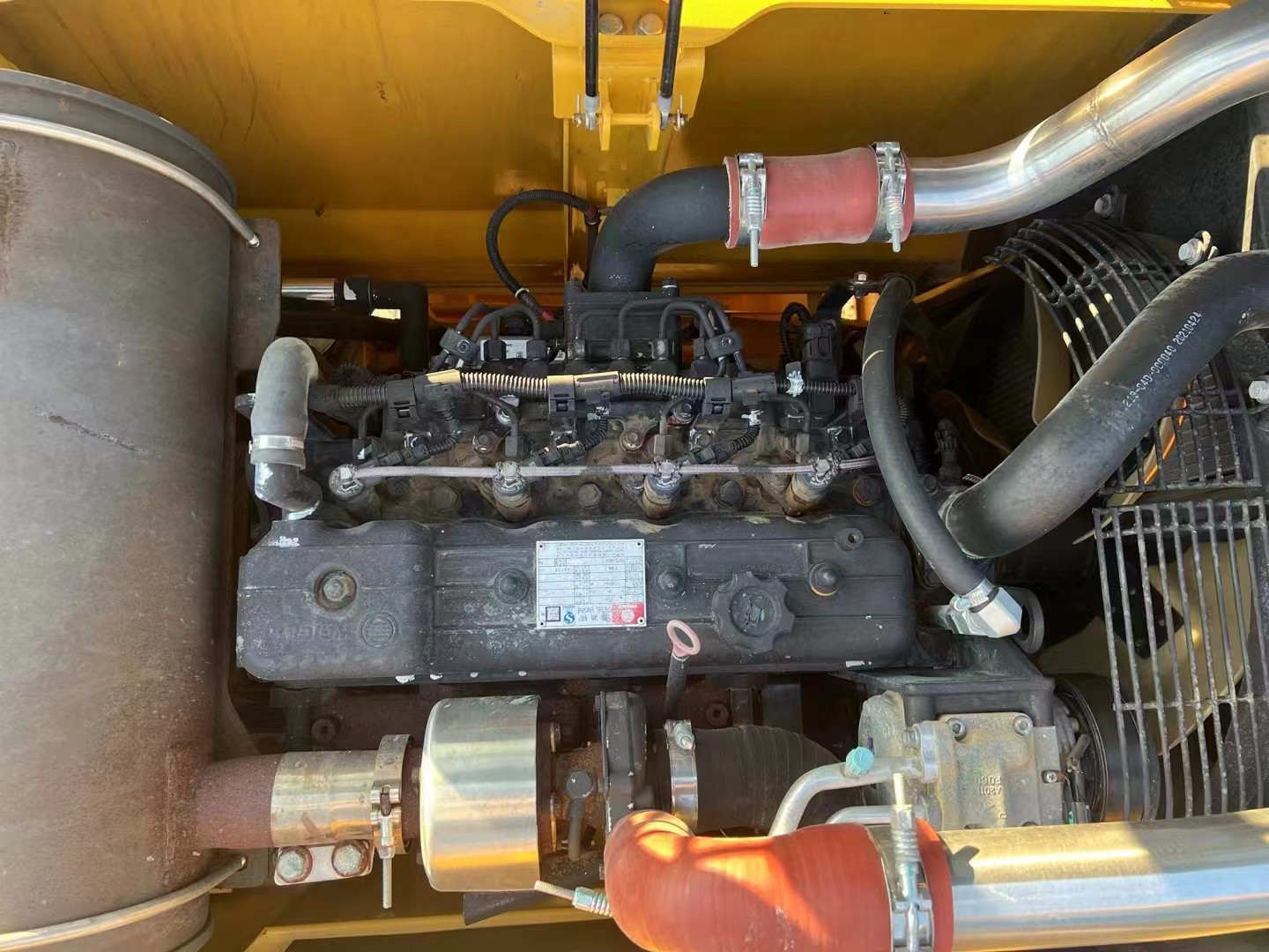 Second-hand excavator produced in 2021,SHANTUI  SE135 13-ton crawler excavator / 6