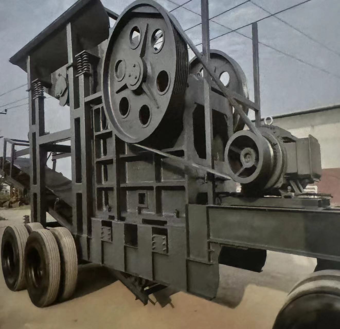 Roll sand making machine / 2
