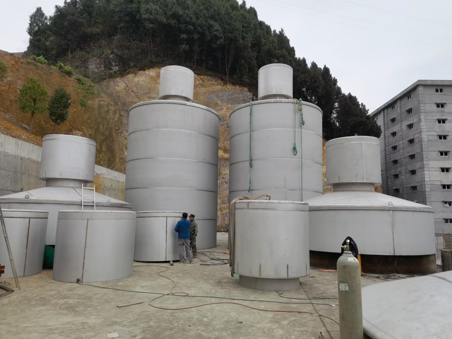 Stainless steel processing / 7