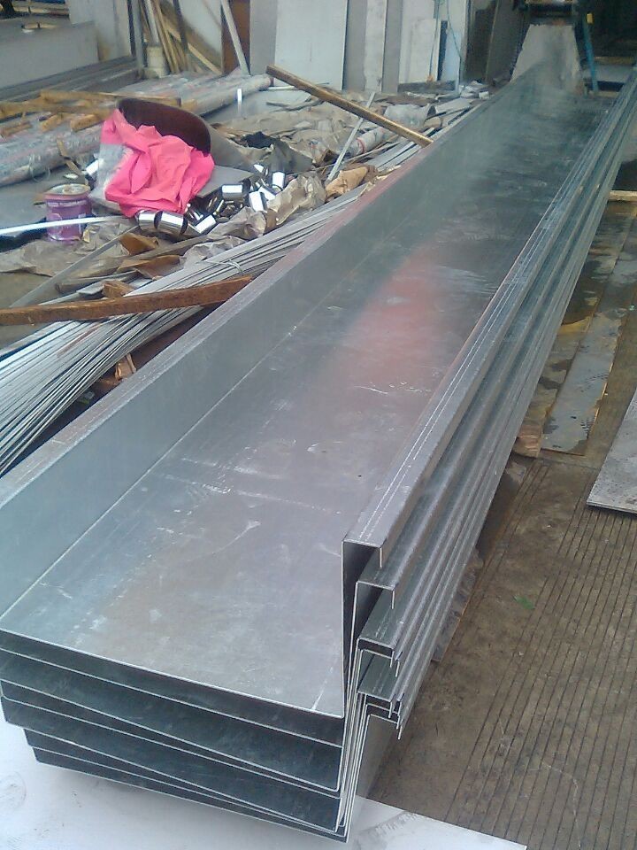 Stainless steel gutter / 7