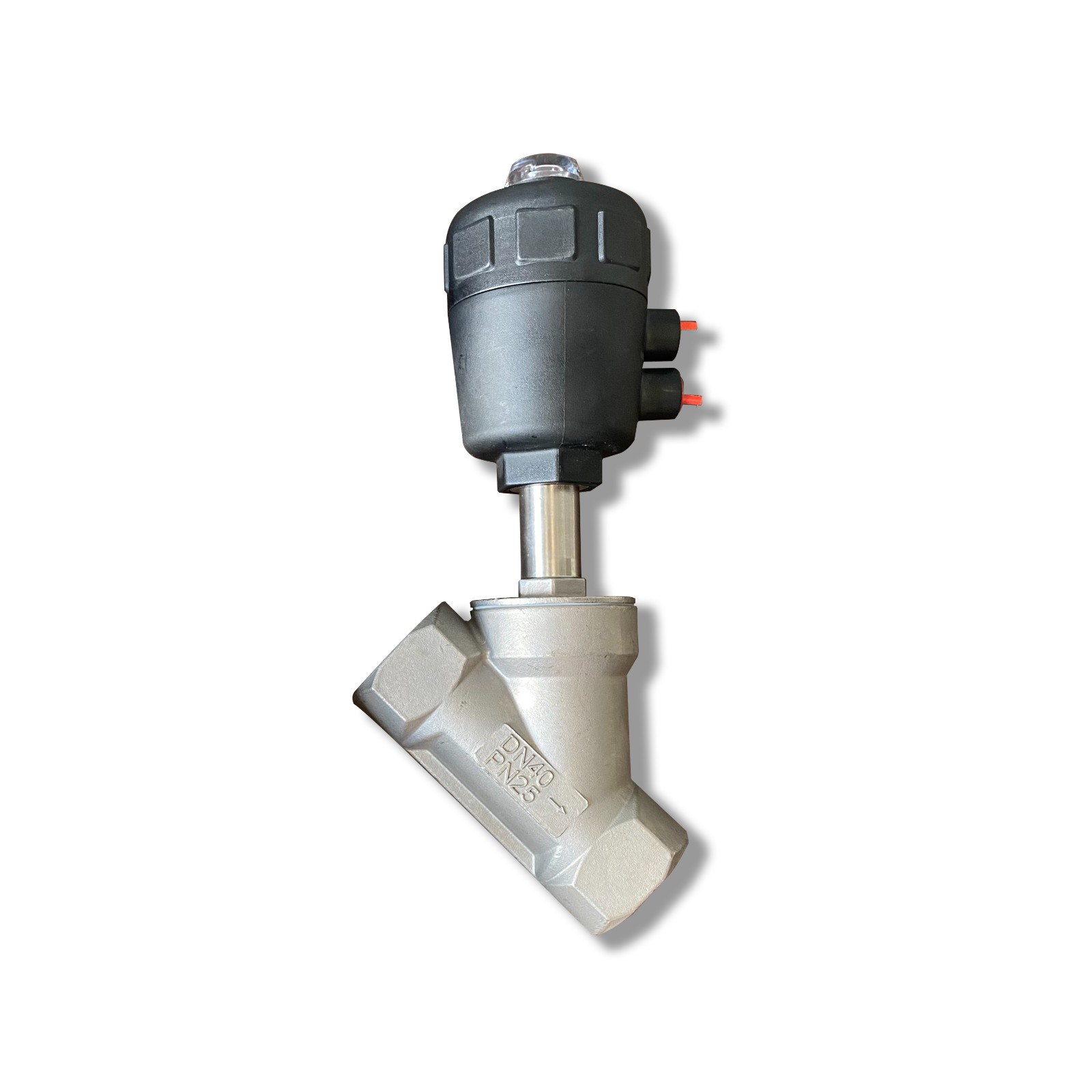 Pneumatic valve / 3