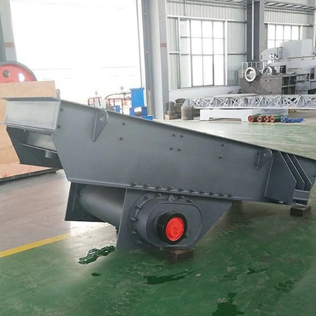 Vibrating Feeder / 3
