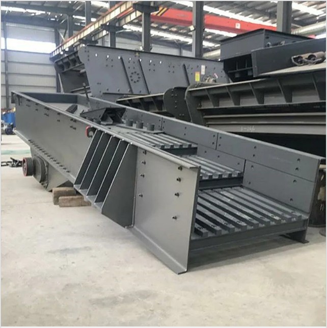 Vibrating Feeder / 4