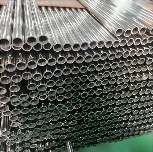 Stainless Steel Pipe / 3