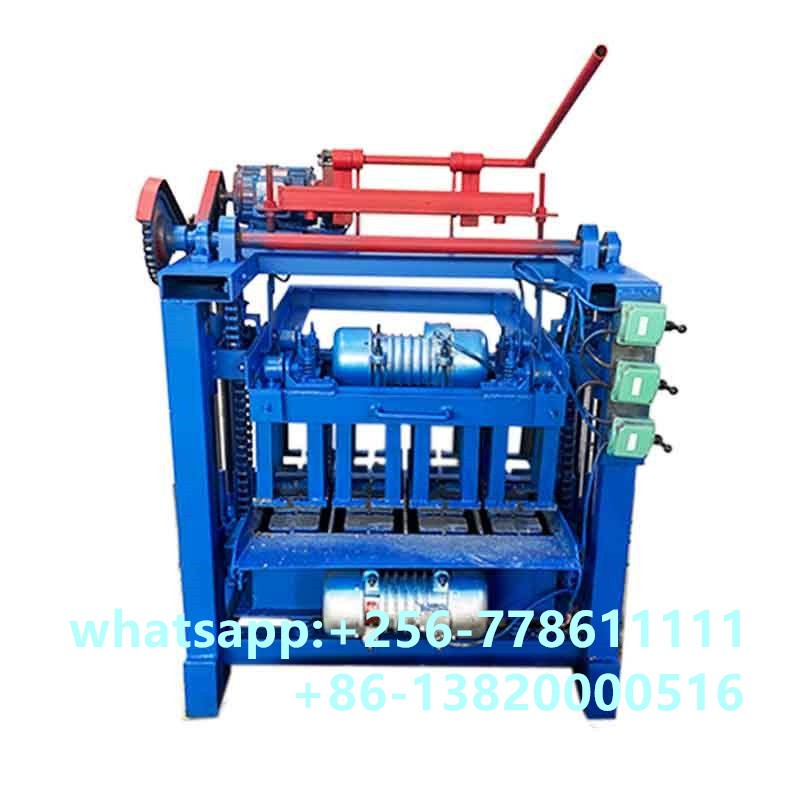 Hollow Brick Forming Machine / 4