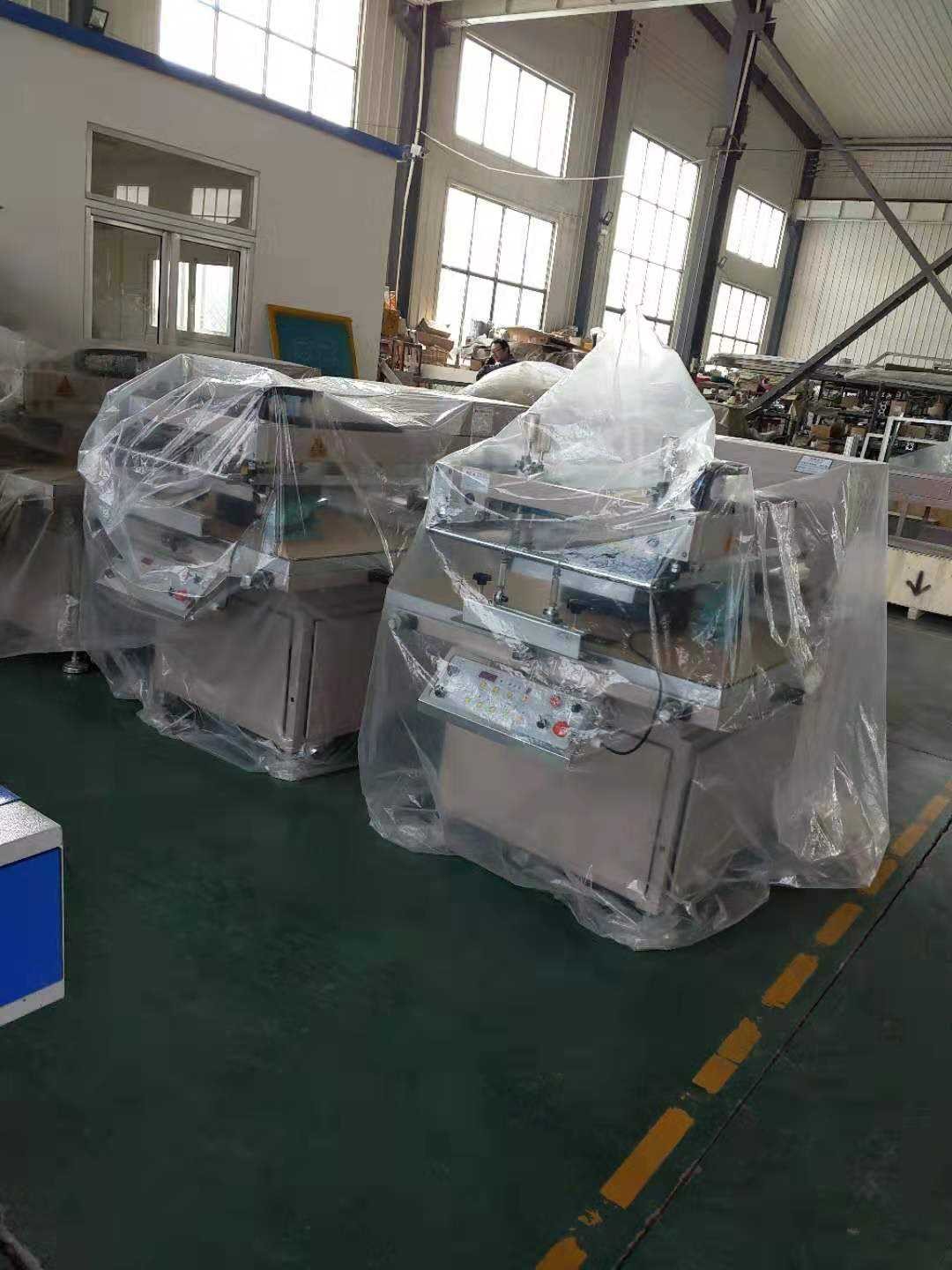 Semi-automatic Oblique Arm Screen Printing Machine / 6