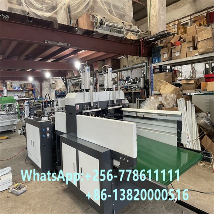 Full Automatic Plastic T-shirt Shopping Bag Making Machine / 4