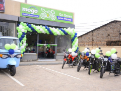 The 2.5 Million Forgotten by Banks: How Mogo Leverages