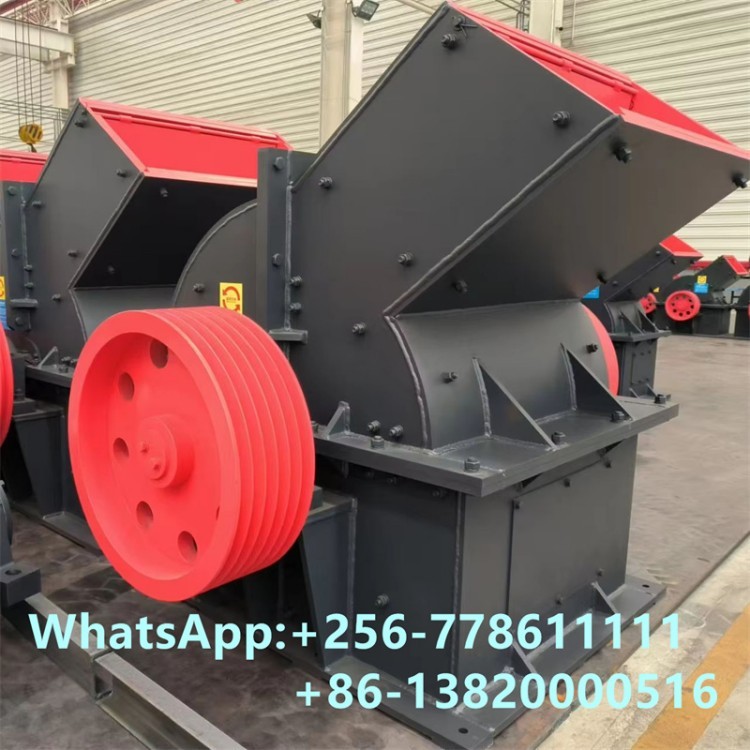 Portable and Efficient Rock Crusher / 1