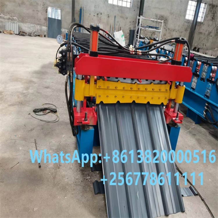 Double layer tile press machine / 4