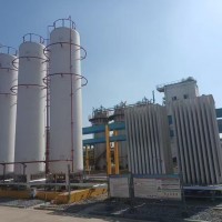 Carbon dioxide storage tank8 / 2